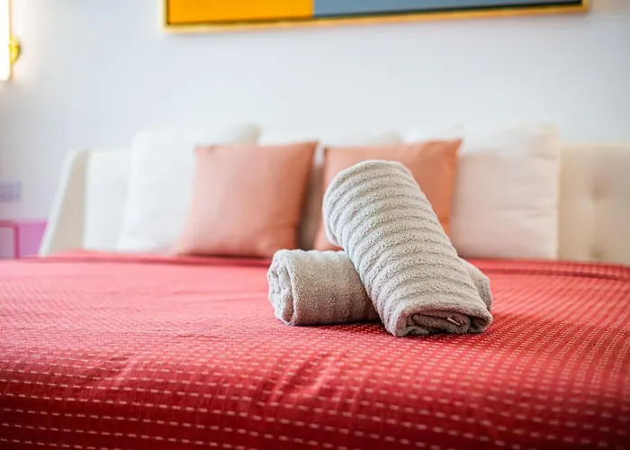 Beachside Luxury 2br With Private Pool And Terrace