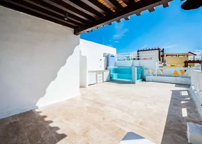 Beachside Luxury 2br With Private Pool And Terrace Apartment